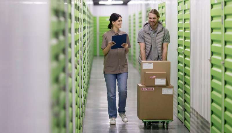 The Advantages of Having an On-Site Facility Manager for Your Self-Storage Business